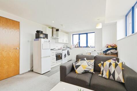 1 bedroom flat for sale