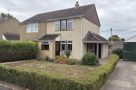 2 bedroom semi-detached house for sale