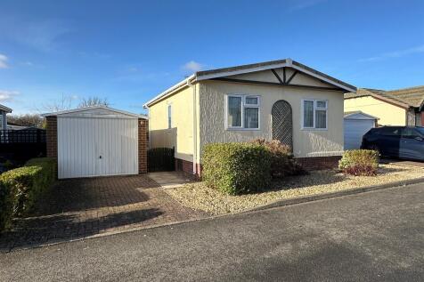 1 bedroom park home for sale