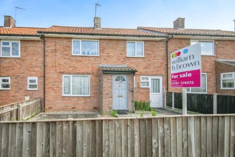 3 bedroom terraced house for sale