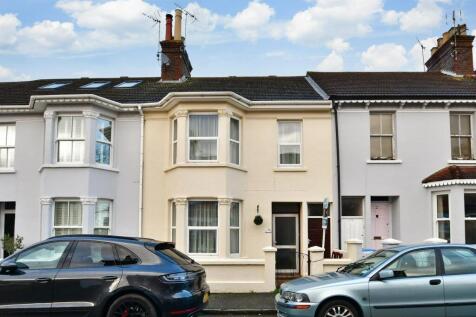 Norfolk Road, Horsham, West Sussex 4 bed terraced house for sale