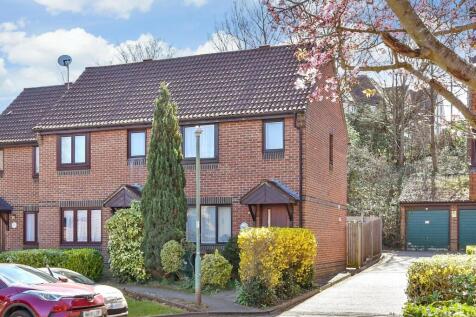Turnpike Lane, Sutton, Surrey 3 bed terraced house for sale