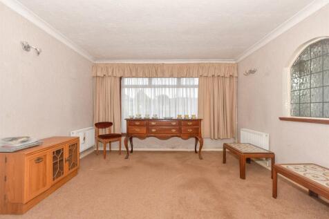 3 bedroom semi-detached bungalow for sale