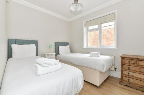 2 bedroom park home for sale