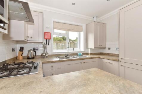 Fort Warden Road, Totland Bay, Isle... 2 bed park home for sale