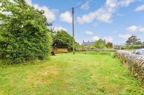 2 bedroom semi-detached bungalow for sale
