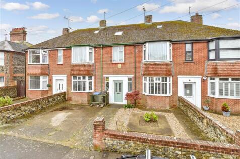 2 bedroom ground floor flat for sale