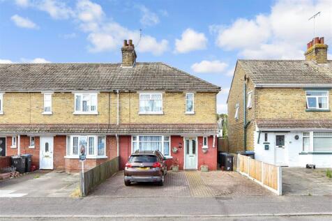 2 bedroom end of terrace house for sale