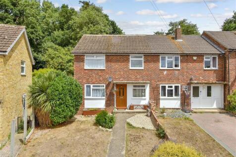 Tunstall Road, Canterbury, Kent 3 bed end of terrace house for sale