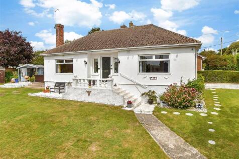 3 bedroom bungalow for sale