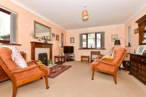 Harold Road, Deal, Kent 4 bed detached bungalow for sale