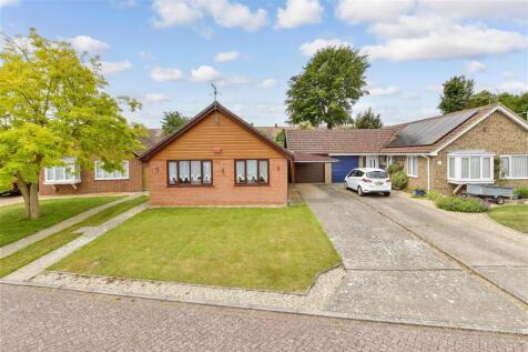 Toll Gate, Deal, Kent 2 bed detached bungalow for sale