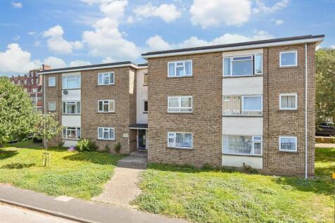 Harold Street, Dover, Kent 2 bed flat for sale