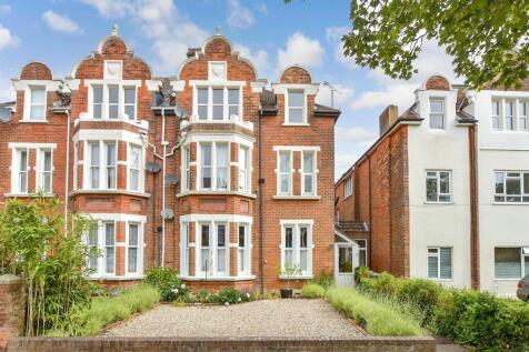 4 bedroom apartment for sale