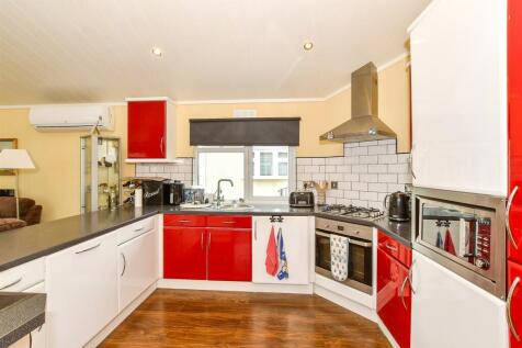 2 bedroom park home for sale