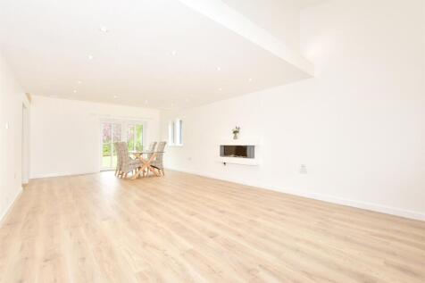 Bell Lane, Biddenden, Kent 2 bed detached house for sale