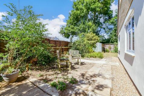 2 bedroom chalet for sale