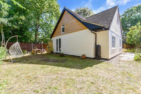 2 bedroom chalet for sale