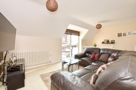 1 bedroom coach house for sale