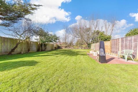 5 bedroom chalet for sale