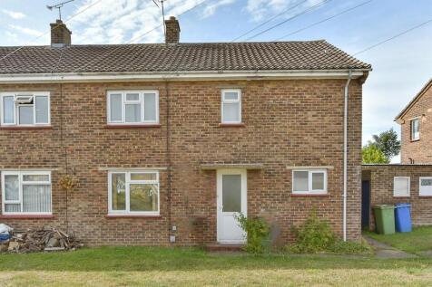 1 bedroom ground floor flat for sale
