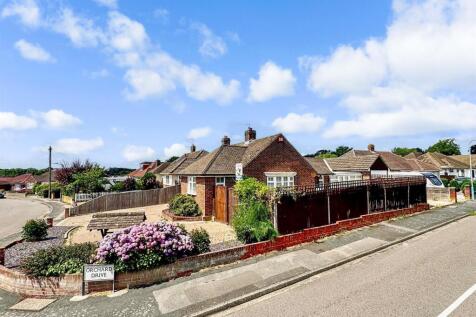 Orchard Drive, Tonbridge, Kent 2 bed detached bungalow for sale