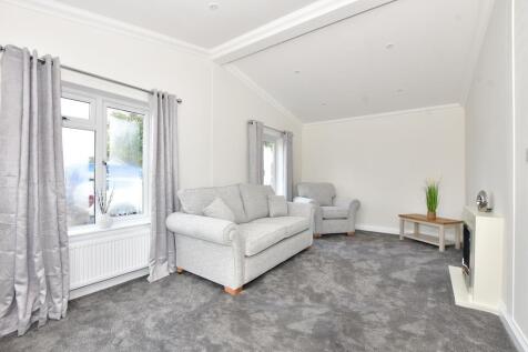 2 bedroom park home for sale