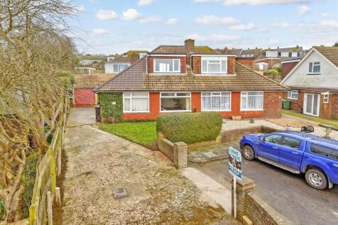4 bedroom chalet for sale