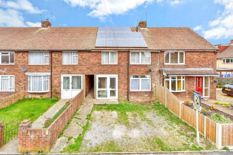 Woodlands Way, Havant, Hampshire 3 bed terraced house for sale