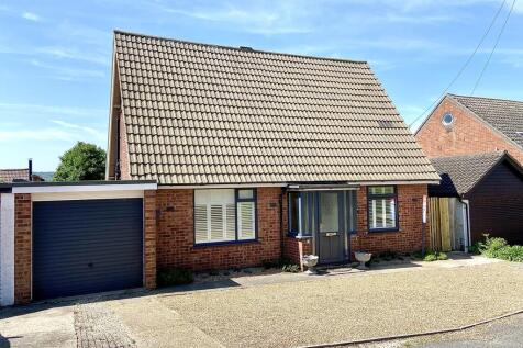 2 bedroom detached house for sale