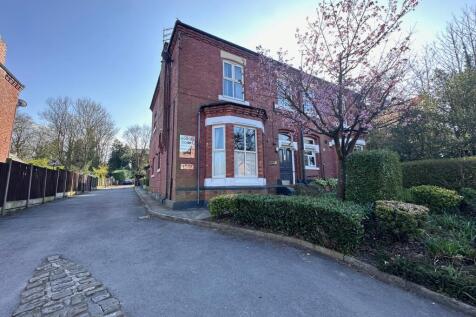 Godley Court, Mottram Road, Hyde 2 bed apartment for sale