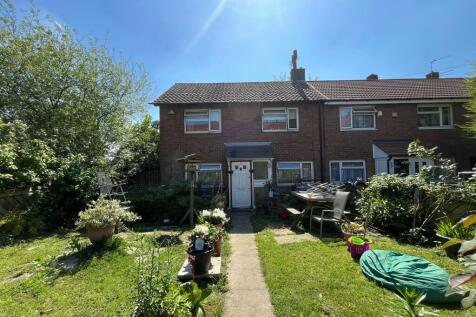 Carrfield Close, Little Hulton 3 bed end of terrace house for sale