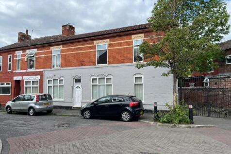Lockwood Street, Manchester 2 bed end of terrace house for sale