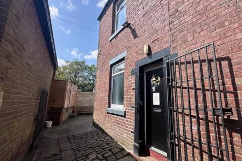 Rear of  Market Street, Shaw 2 bed terraced house for sale