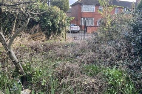 Land Adjacent To  Farrant Road... Plot for sale