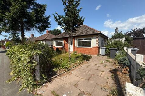 Remer Street, Crewe 3 bed detached bungalow for sale