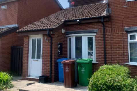 1 bedroom semi-detached bungalow for sale