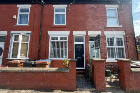 Shaw Road South, Shaw Heath 2 bed terraced house for sale