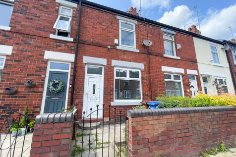 Caistor Street, Portwood 2 bed terraced house for sale