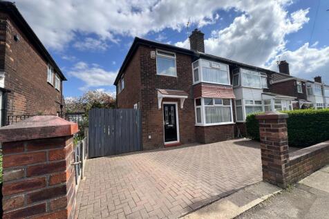 Haughton Hall Road Denton, Denton 3 bed semi
