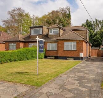 3 bedroom semi-detached bungalow for sale