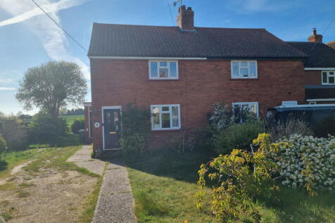 Snape, Near The Heritage Coast, Suffolk 3 bed semi