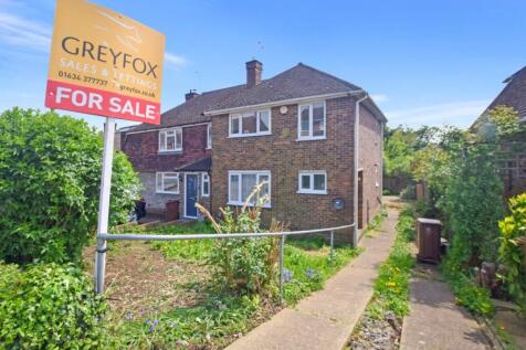 Lonsdale Drive, Rainham, Gillingham, ME8 3 bed semi