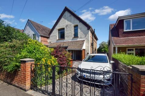 Herbert Road, Rainham, Gillingham, ME8 3 bed detached house for sale