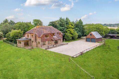 7 bedroom detached house for sale