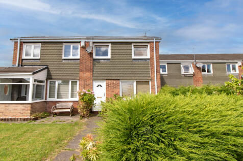 3 bedroom semi-detached house for sale