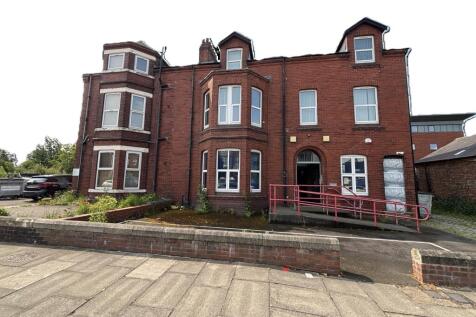 Detached house for sale