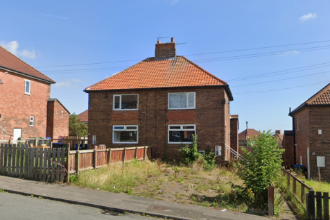 2 bedroom semi-detached house for sale