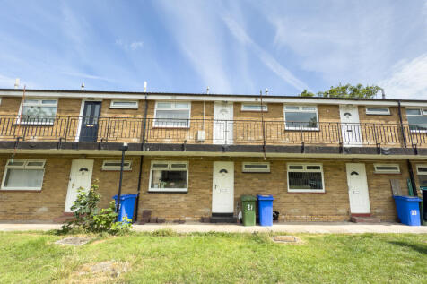 30 Chirnside, Cramlington... 1 bed apartment for sale