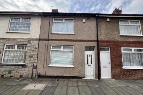 3 bedroom terraced house for sale